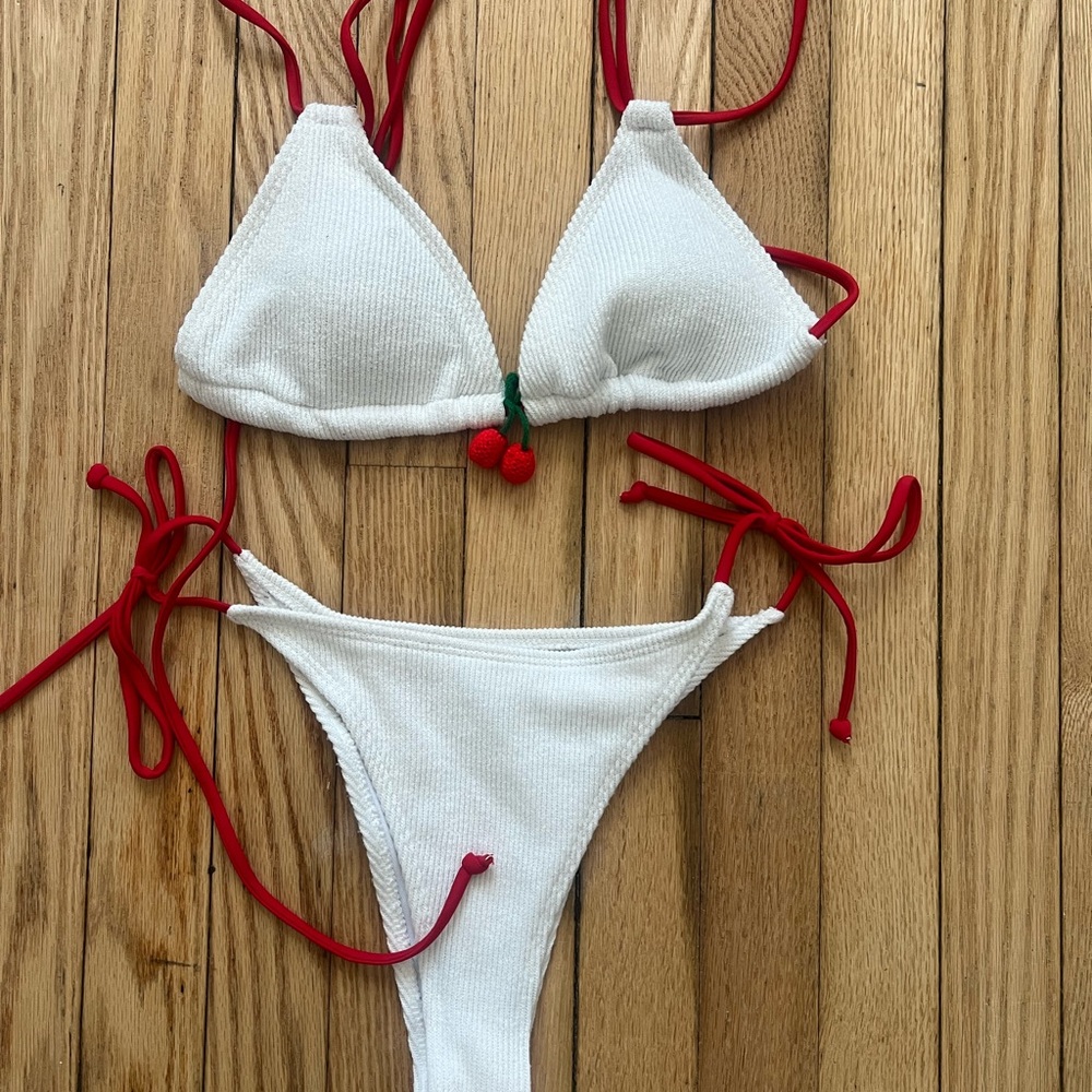 Cherry Bikini - Picture 2 of 3